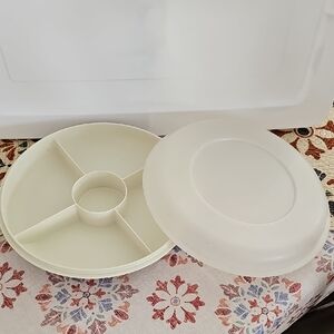 Tupperware White Divided Snack Tray with Lid